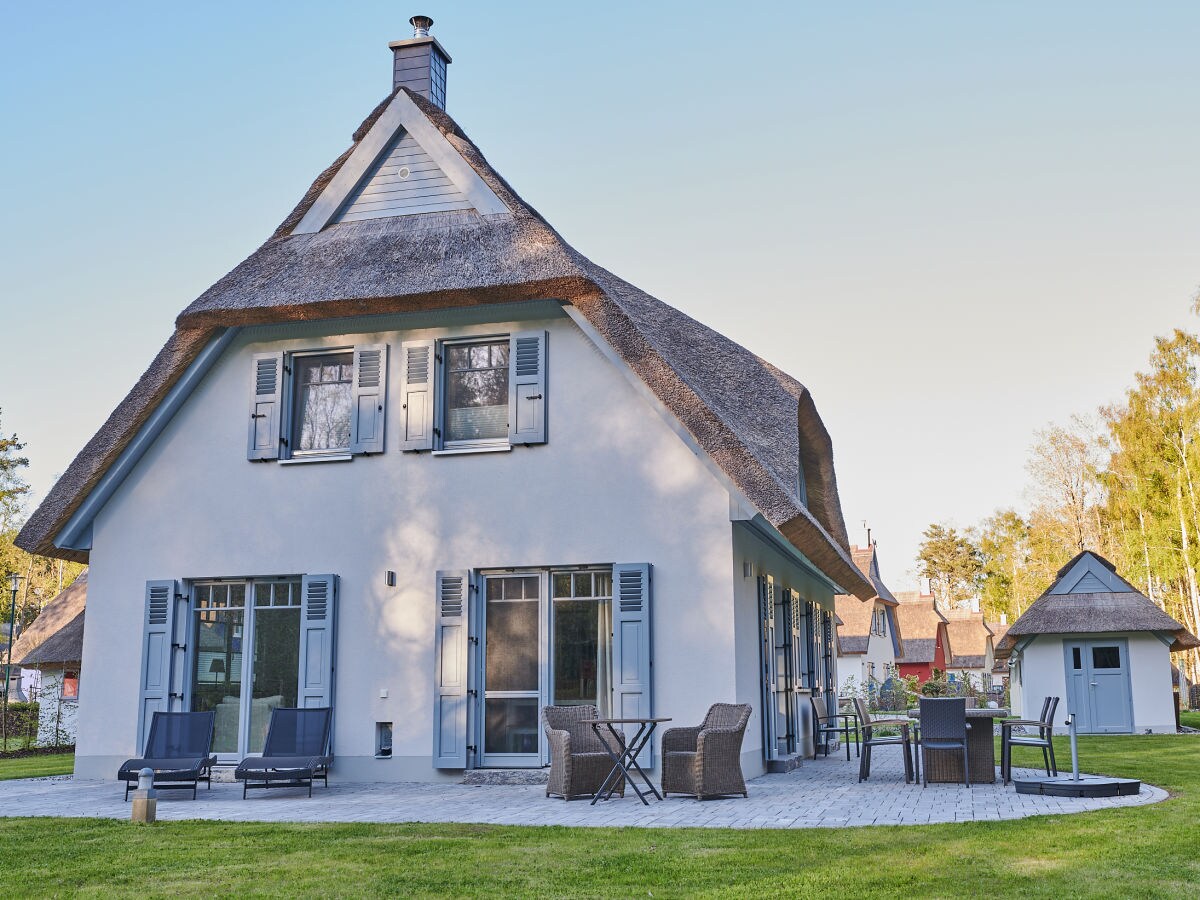 Holiday house - No title -