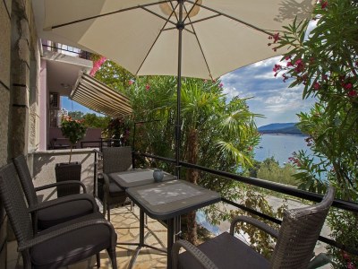Holiday apartment With sea view 100 m from the sea in Rabac - Holiday apartment