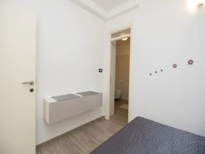 Holiday apartment With sea view 100 m from the sea - Features photo 18