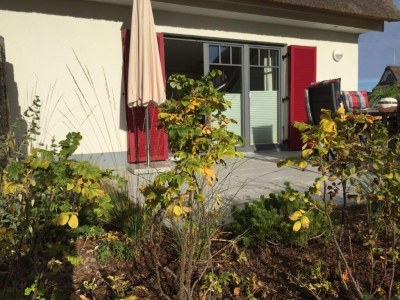 Holiday house "Ostseewelle" thatched house - Outdoor photo 3