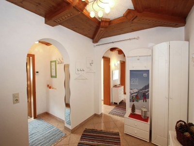 Apartment Apartment in Stumm near Ski Slopes - Features photo 8
