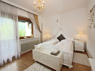 Apartment Apartment in Stumm near Ski Slopes - Features photo 9