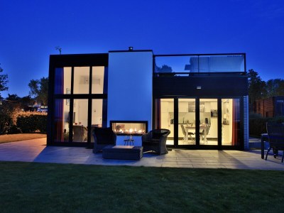 Holiday house Lakeside holiday home directly on the Veluwemeer - Outdoor photo 3