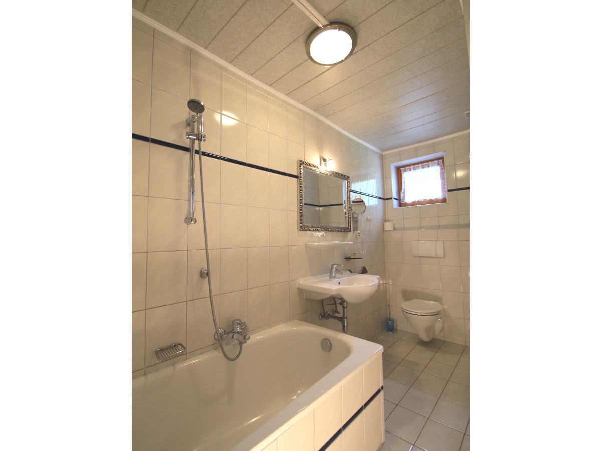 Holiday apartment Apartment 205 with balcony / lake view - Features photo 5