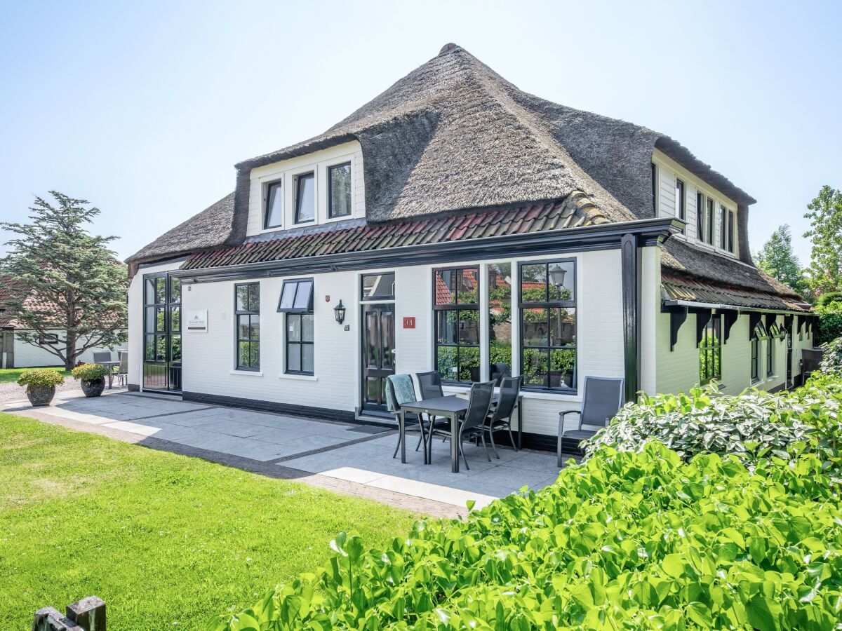 Holiday apartment Gouden Reaal 27