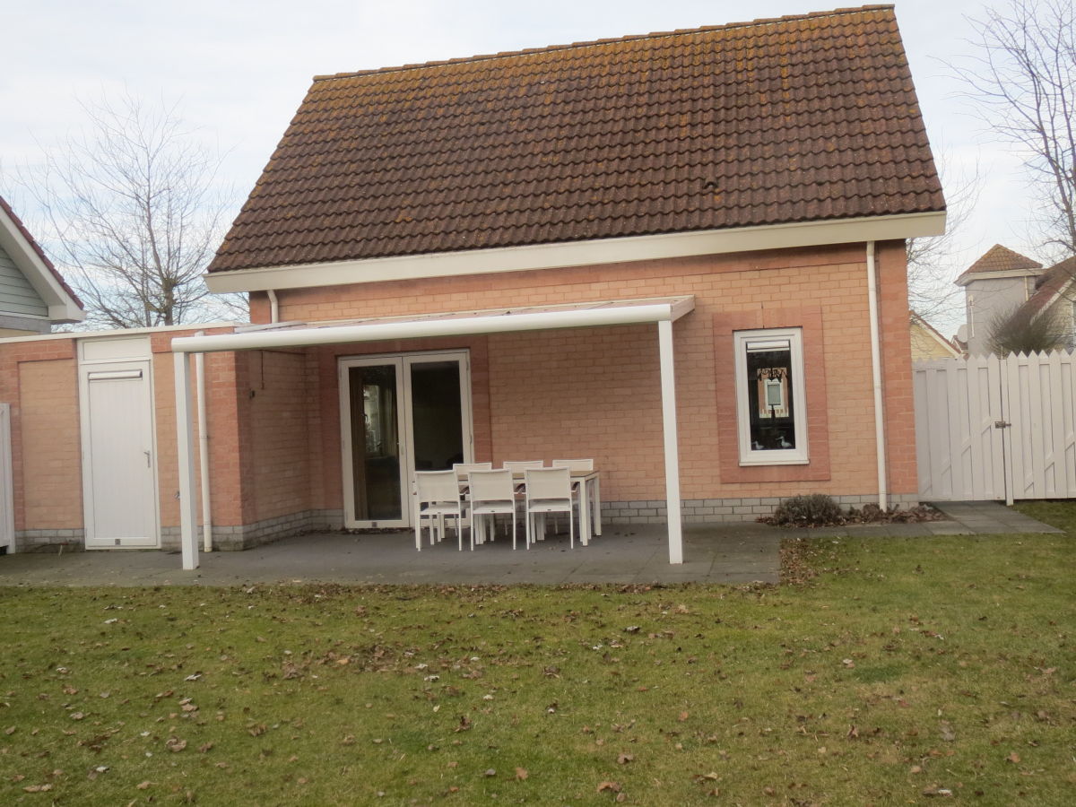 Holiday apartment Noordzeeboulevard 21 - Outdoor photo 2