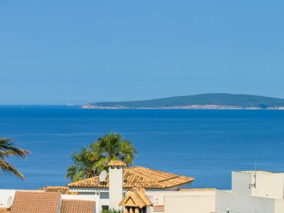 Holiday house Casa Foca - Familienfreundliches Ferienhaus in ruhiger Lage mit spektakulärem Meerblick und gemütlichem Poolbereich in Bahia Azul - Environment photo 34