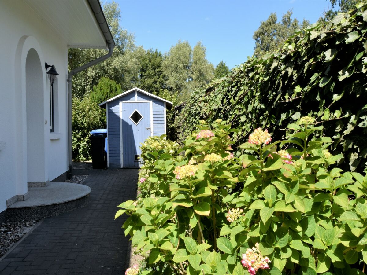 Apartment Graal-Müritz Garden Balcony Stay - Outdoor photo 4