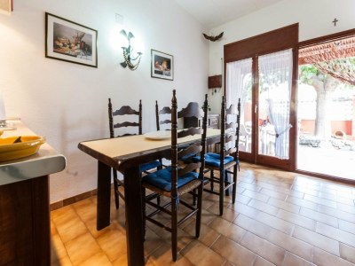 Holiday house Holiday Home Castelló near Empuriabrava - Features photo 11