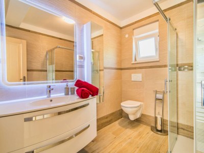 Villa - No title - - Features photo 18