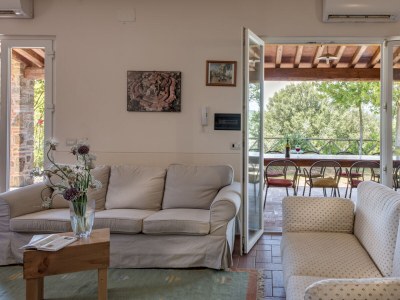 Holiday house Holiday house with private pool - Features photo 16