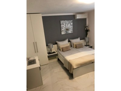 Holiday apartment Studio Apartment Villa Maja - Features photo 18