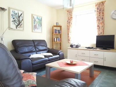 Holiday apartment - No title - - Features photo 16