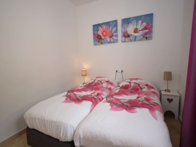 Villa Poolside Villa near the Coast - Features photo 21