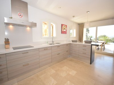 Villa Poolside Villa near the Coast - Features photo 35