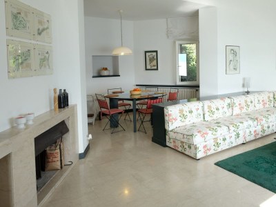 Villa Villa Coccodrilla Lake front - Features photo 13