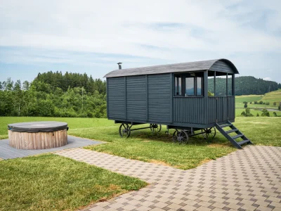 Holiday house Hölzer's Farm Holiday Home - Outdoor photo 2