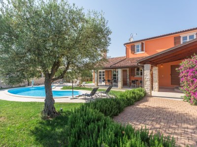 Villa Santa Maria Domenica for up to 12 persons in Kastelir - Villa