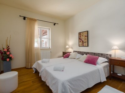 Villa Santa Maria Domenica for up to 12 persons - Features photo 35