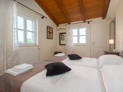 Villa Santa Maria Domenica for up to 12 persons - Features photo 37