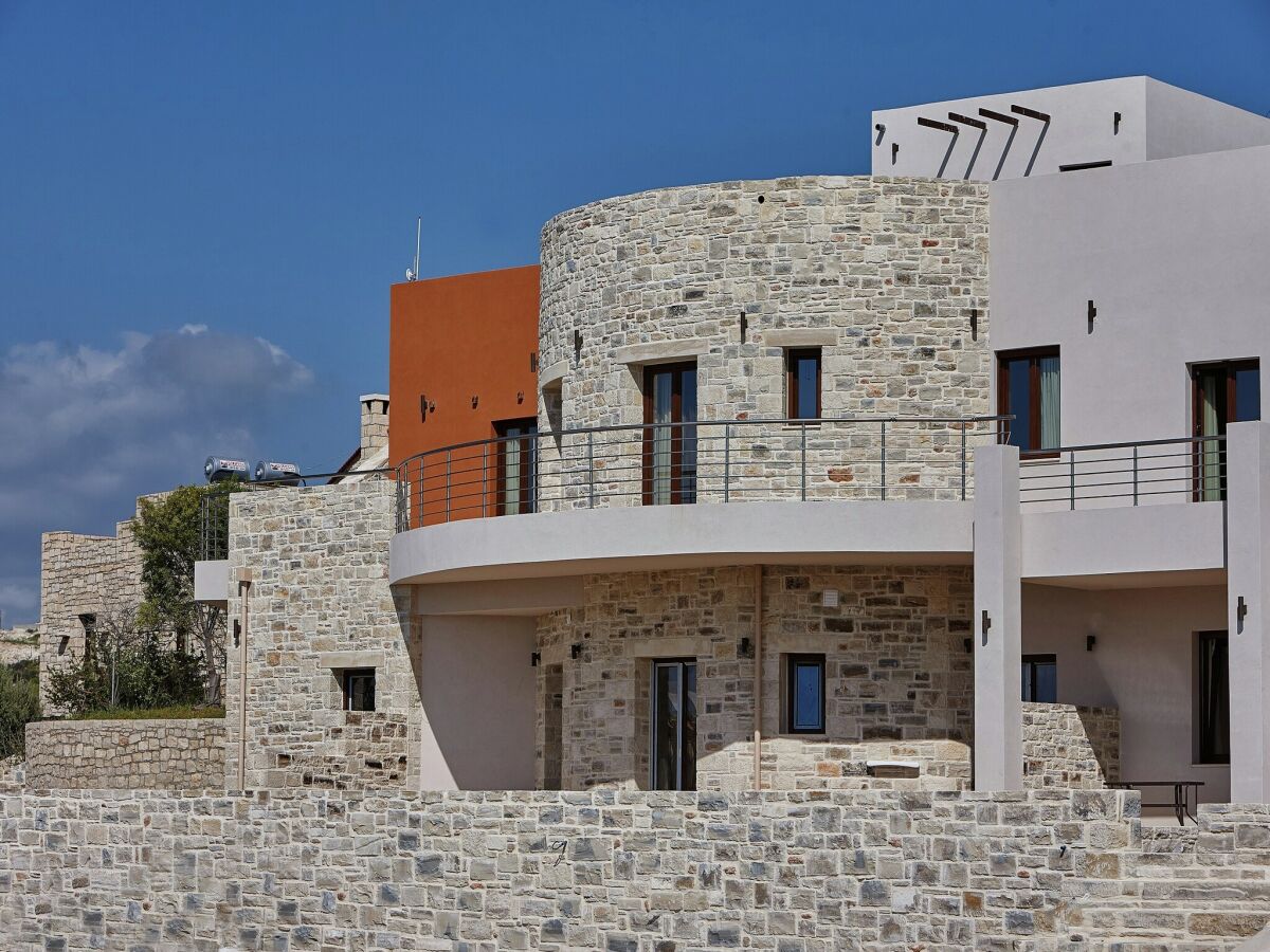 Apartment Villa in Kamilari near Sandy Beach