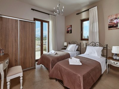 Apartment Villa in Kamilari near Sandy Beach - Features photo 21