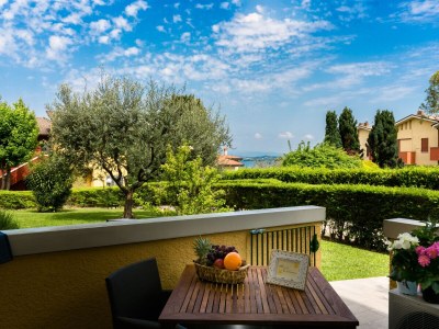Holiday apartment Casa San Benedetto directly on the lake in Peschiera del Garda - Holiday apartment