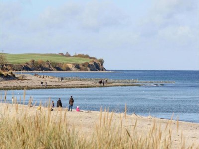 Apartment Geräumige Ferienwohnung mit Terrasse in Klütz - Environment photo 37