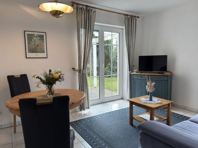 Apartment Geräumige Wohnung mit Garten in Zingst - Features photo 17