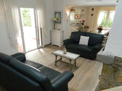 Holiday house with priv. pool in Begur - Features photo 5