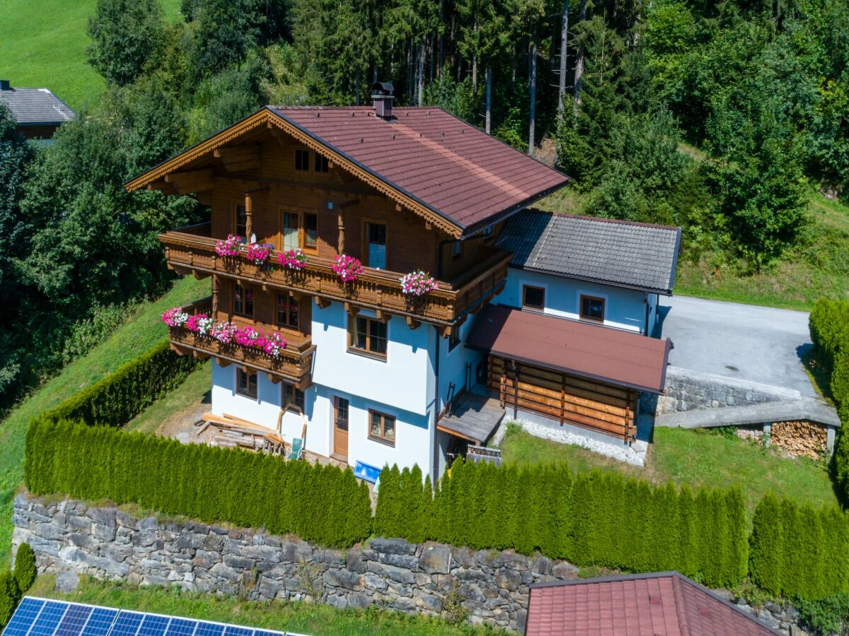 Apartment Chalet in Wald nahe Zillertal Skigebiet - Outdoor photo 2