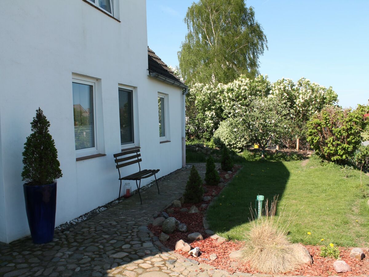 Apartment Charmante Ferienwohnung am Salzhaff Familienurlaub