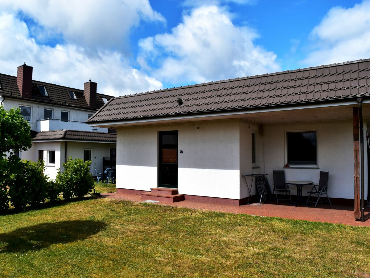 Holiday house Exklusiver Bungalow mit Terrasse in Rerik