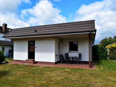 Holiday house Exklusiver Bungalow mit Terrasse in Rerik - Outdoor photo 4