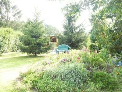 Apartment Gemütliche Ferienwohnung mit Garten in Walkendorf - Outdoor photo 8