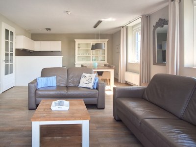 Apartment Duinhof IV - 09 - Features photo 7