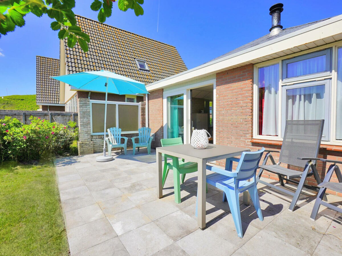 Holiday house De Seinpost 5 C'oog - Outdoor photo 2