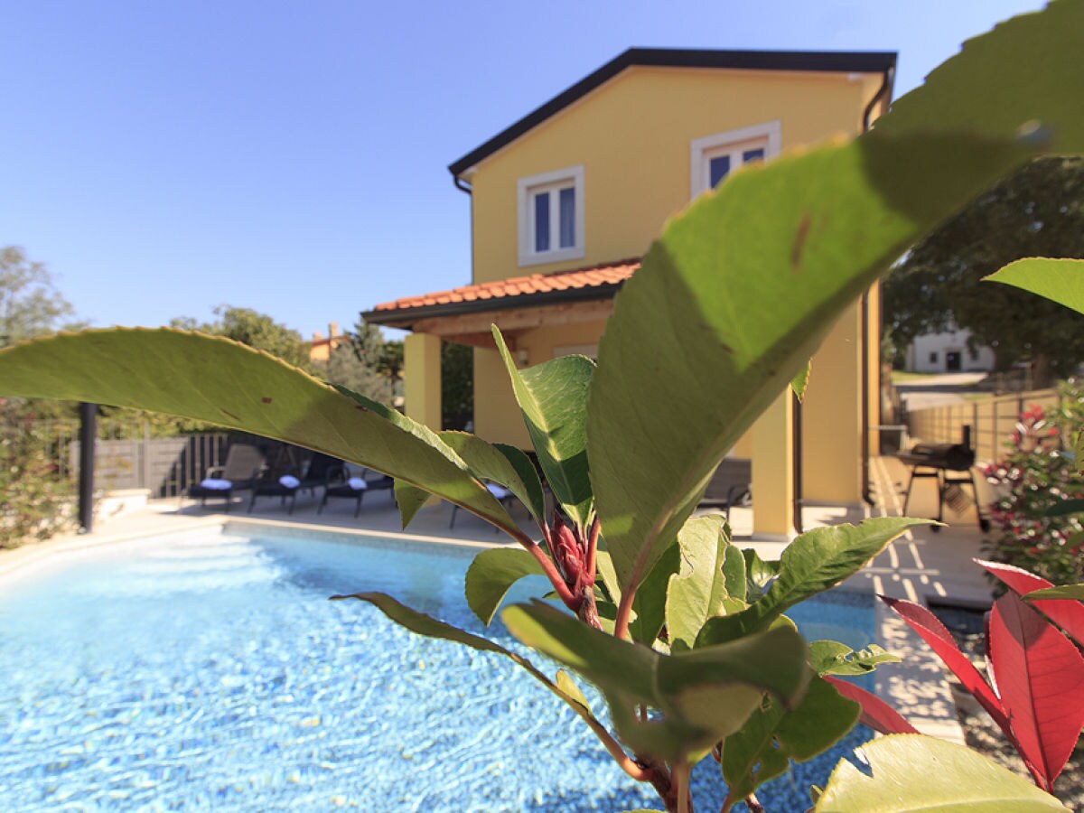 Villa Mugeba III - 2 km from the beach