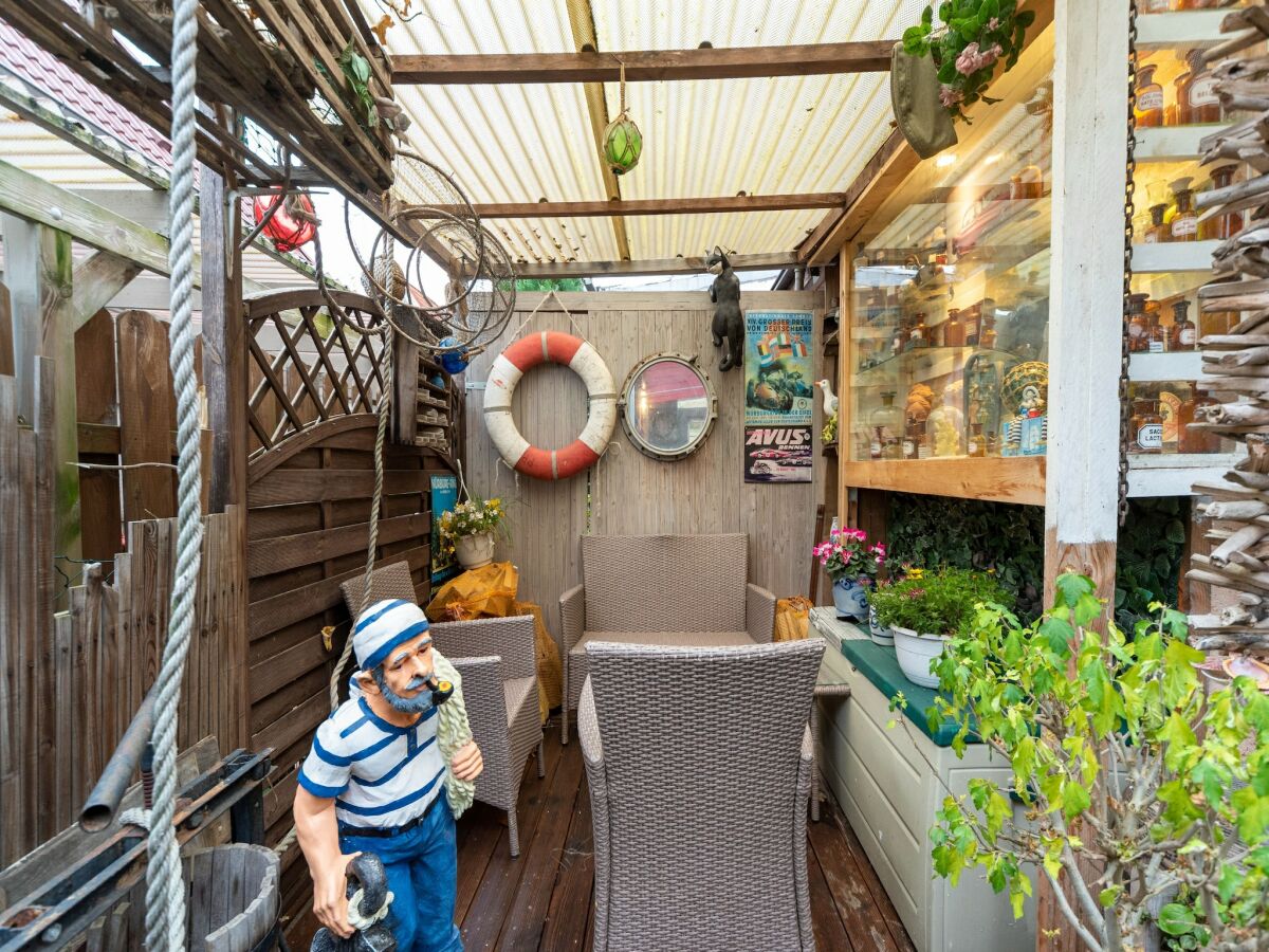 Apartment Charmante Ferienwohnung in Wismar mit Garten - Outdoor photo 5