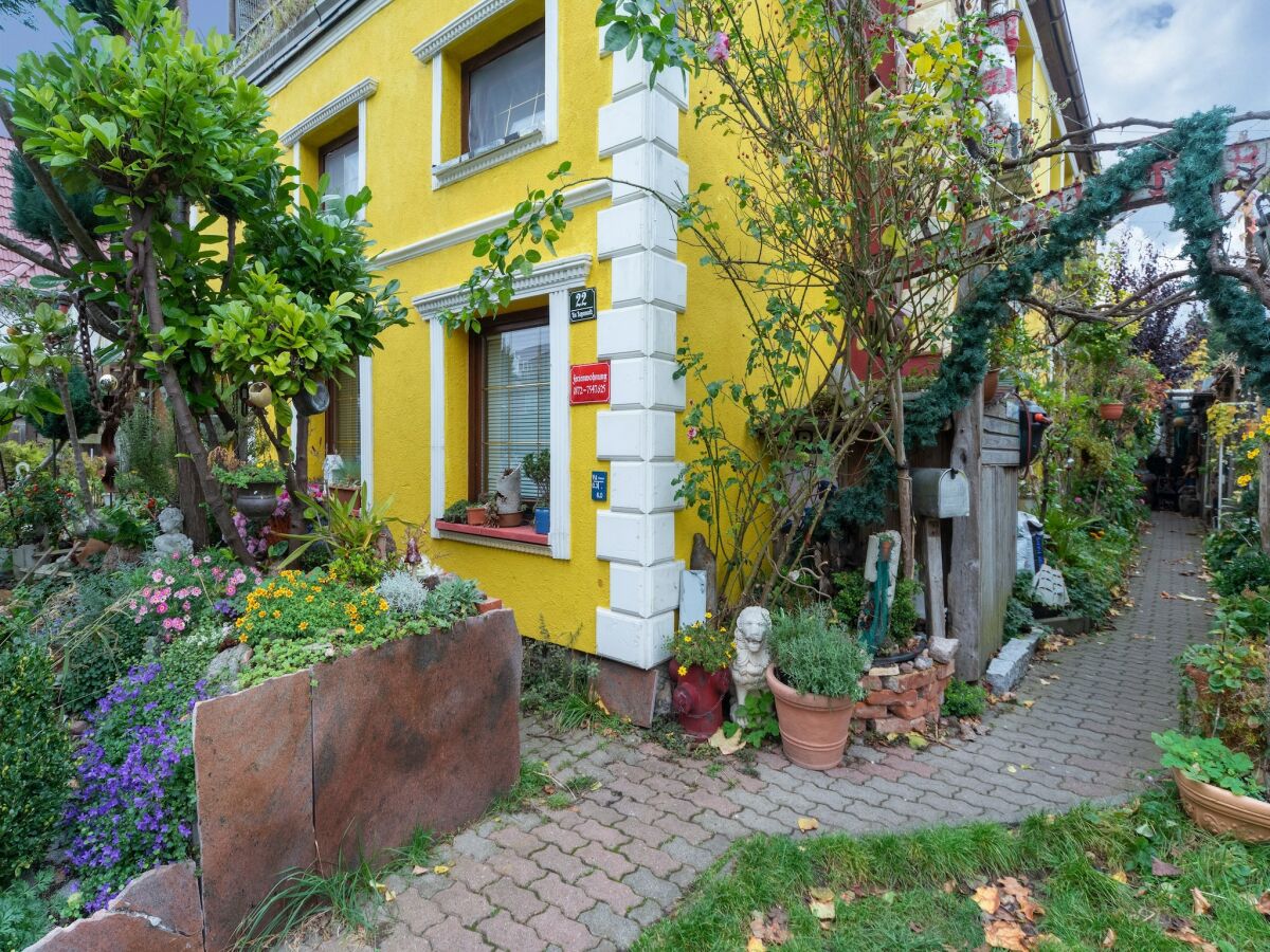 Apartment Ferienwohnung mit Wintergarten in Wismar - Outdoor photo 4
