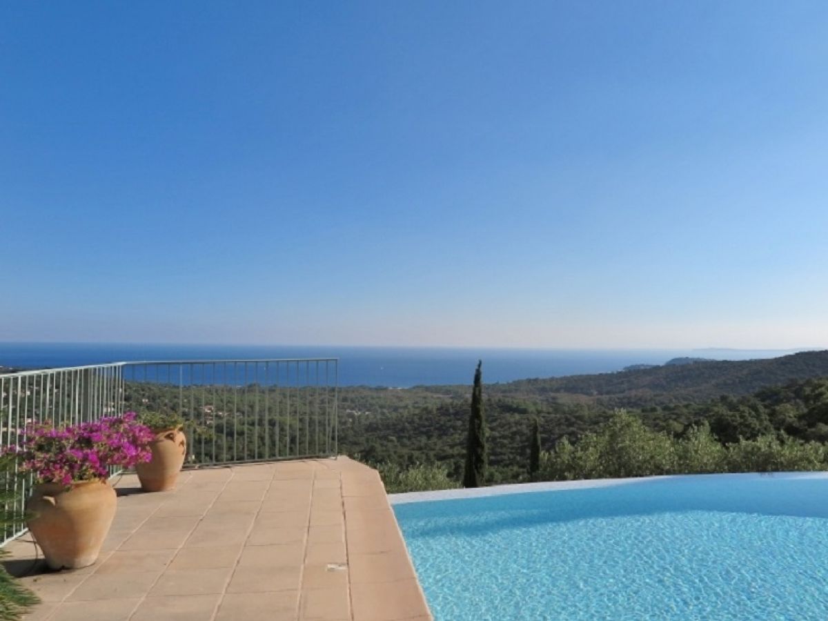 Villa H045 with infinity pool and sea views - Outdoor photo 4