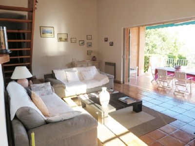 Villa H045 with infinity pool and sea views - Features photo 12