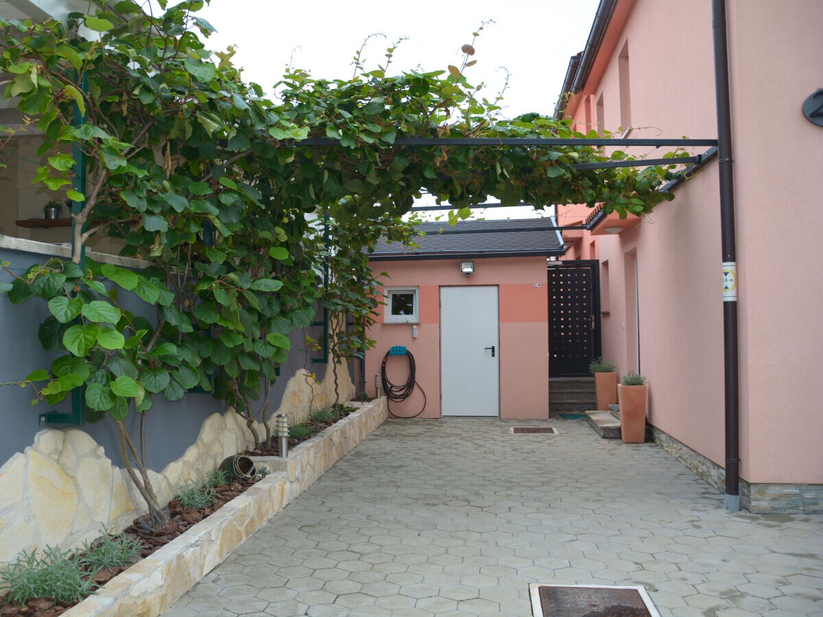 Holiday house Greta - Outdoor photo 3