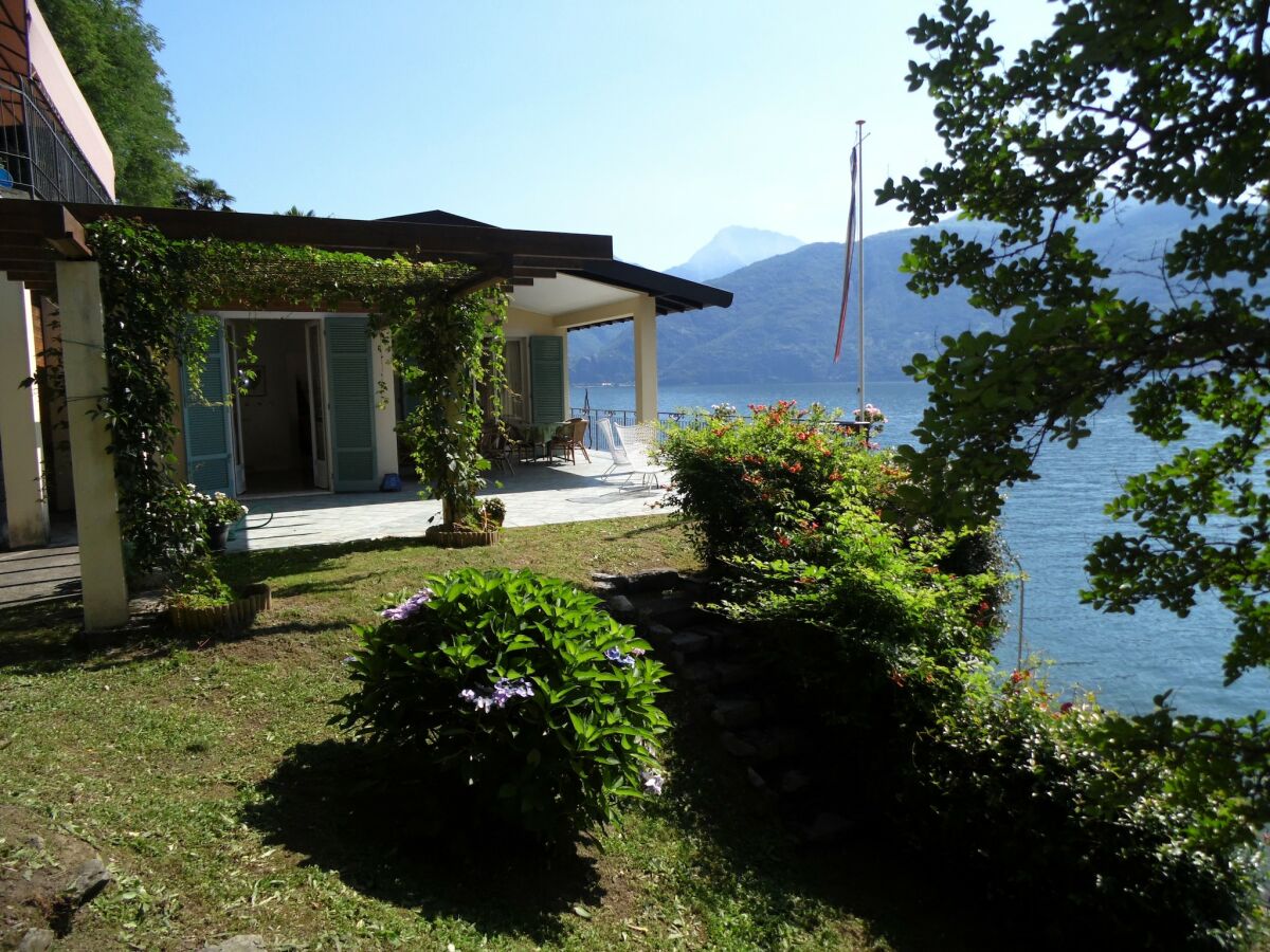 Holiday house Holiday Home in Menaggio with Lake Como Views - Outdoor photo 3