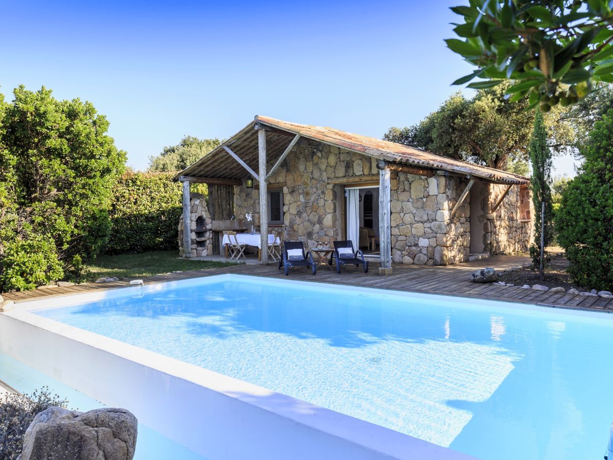 Holiday house Bergerie charming cottage rental with swimming pool