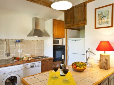 Holiday house Bergerie charming cottage rental with swimming pool - Features photo 9