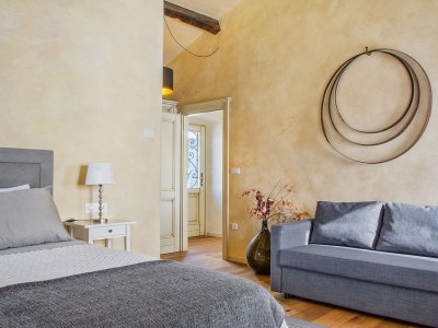 Villa Benvenuti with heated pool - Features photo 23