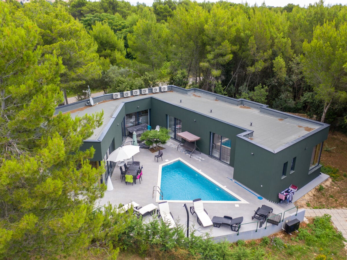 Villa Sandra with private pool, 900m beach - Outdoor photo 3