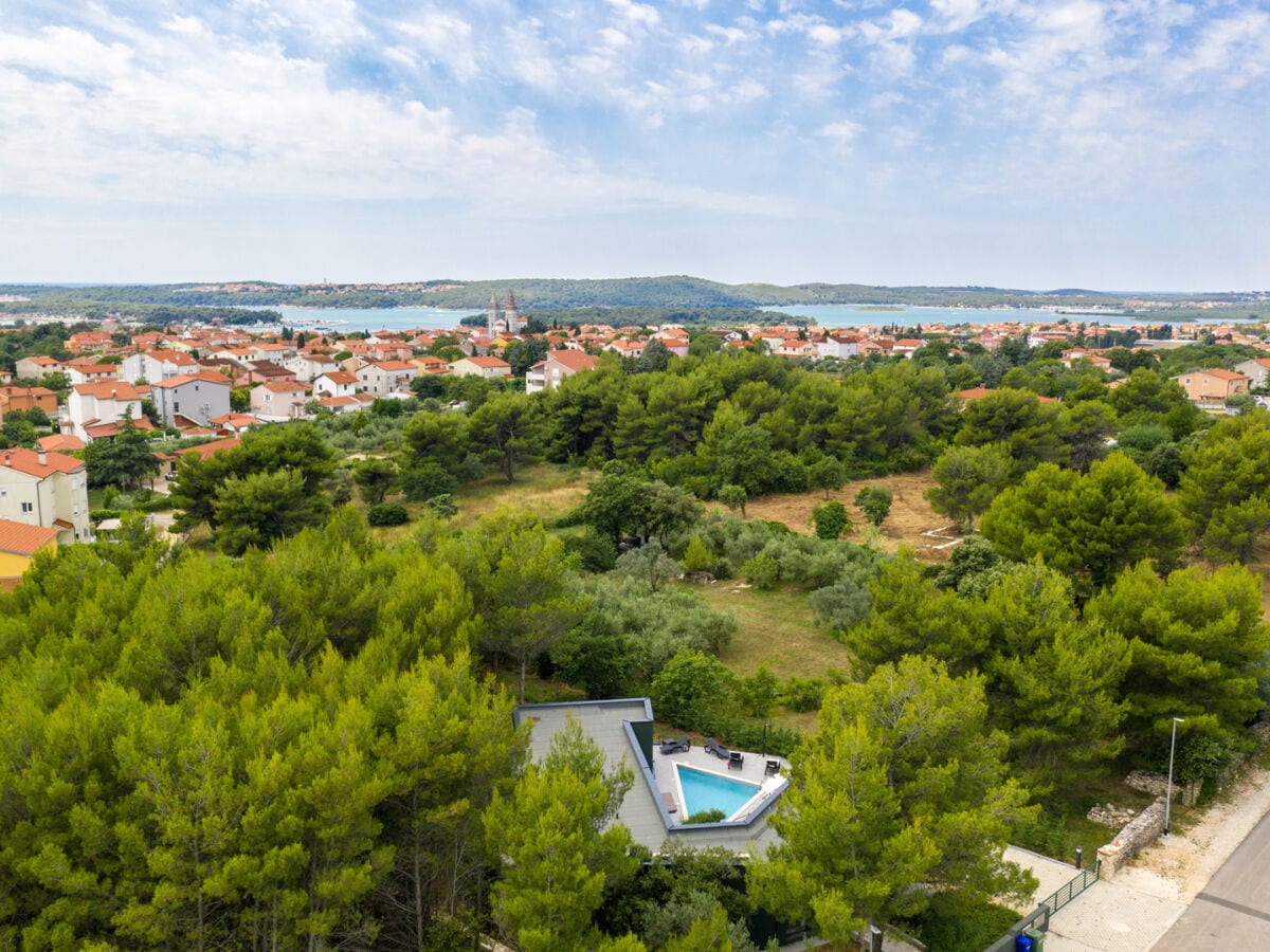 Villa Sandra with private pool, 900m beach - Outdoor photo 4