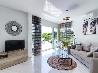 Villa Sandra with private pool, 900m beach - Features photo 15